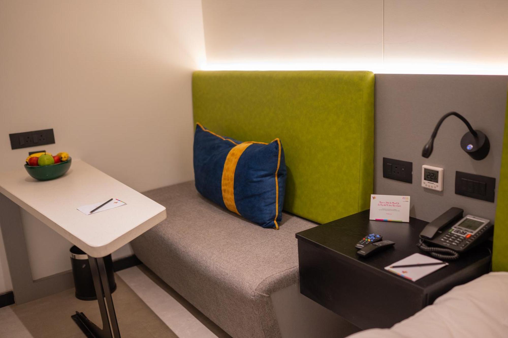 Zibe Luxe Kakinada By Grt Hotels Luaran gambar