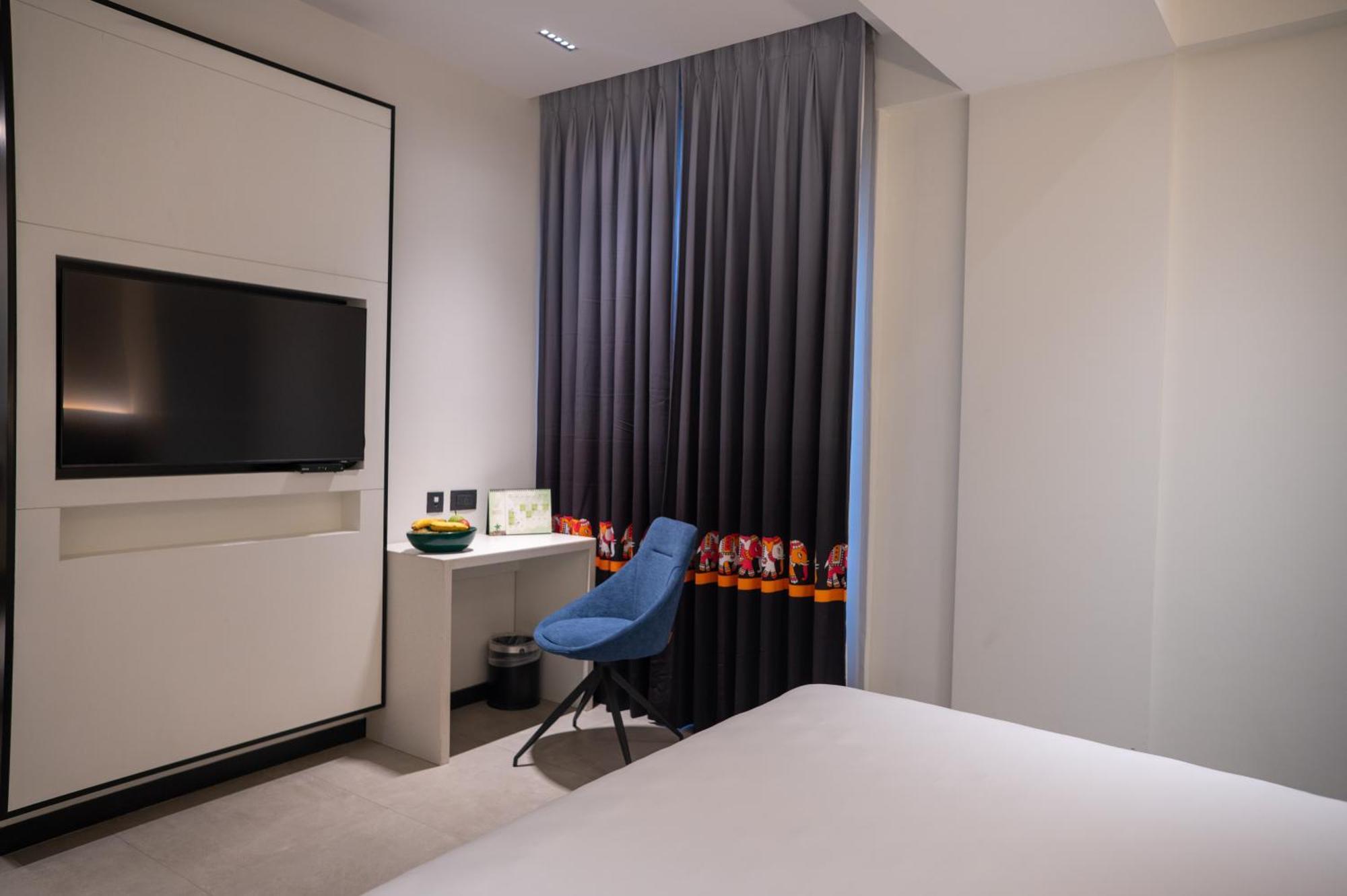 Zibe Luxe Kakinada By Grt Hotels Luaran gambar